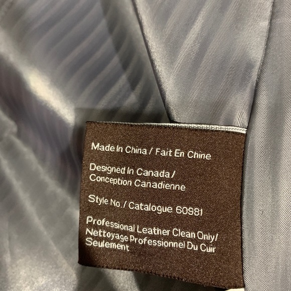 Danier long leather jacket - Picture 4 of 9